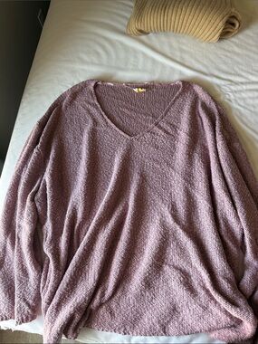 Urban Outfitters V-Neck Knit Sweater - Mauve